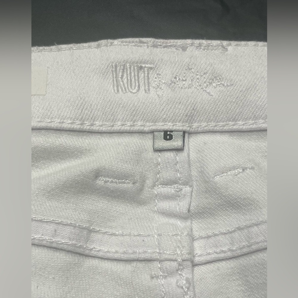 Kut from the Kloth Women’s White CATHERINE BOYFRIEND Distressed Jeans Size 6 - Picture 7 of 15